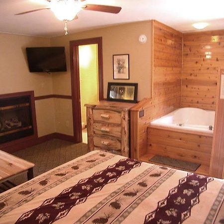 Mountaintop Lodge At Lake Naomi Pocono Pines Exterior foto